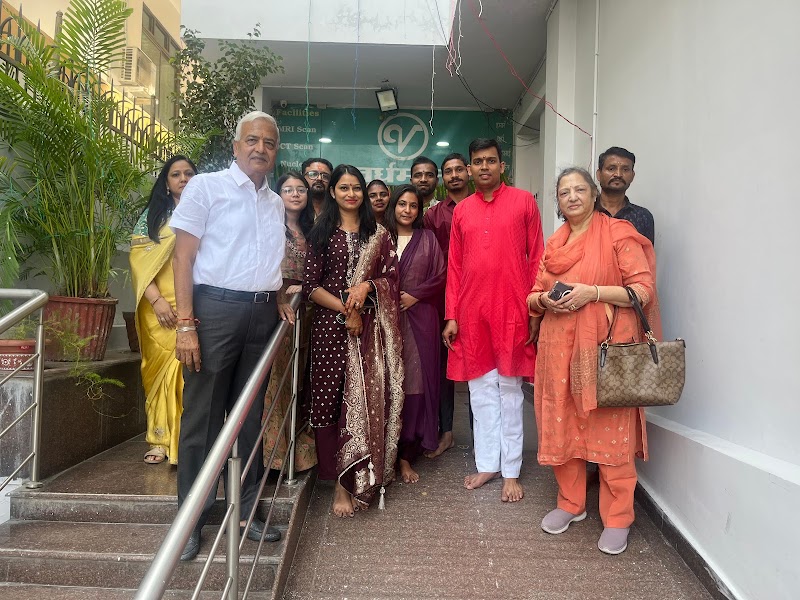Vardhman Diagnostic Center