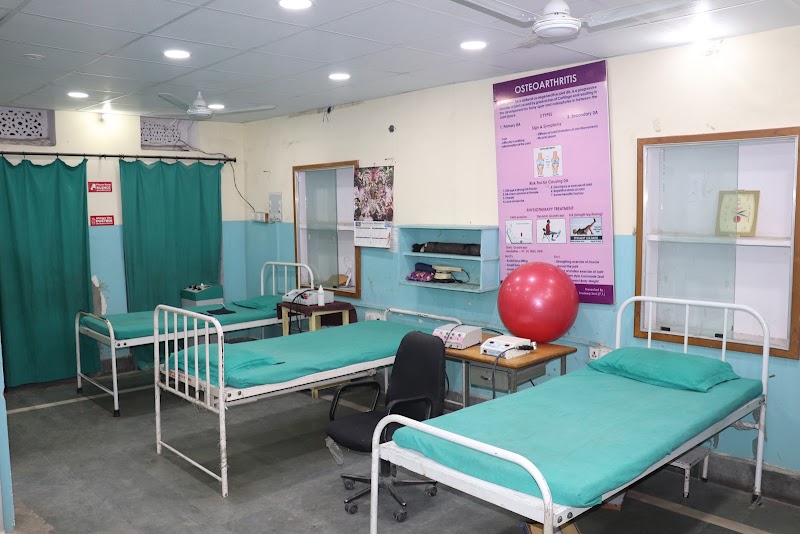Dr.Chandresh arora Physiotherapy Department