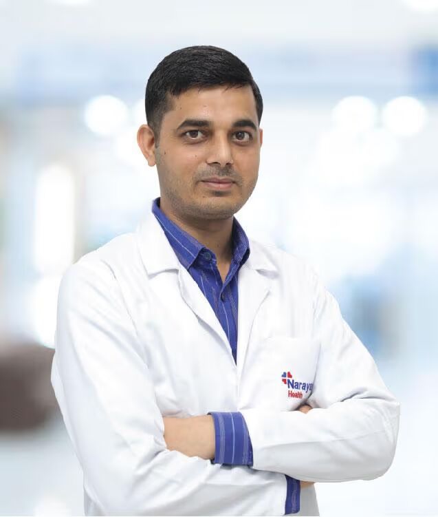 Dr. Ravi Kr | Nephrologist | Kidney Disease Failure & Transplant Specialists | Narayana Hospital, Jaipur