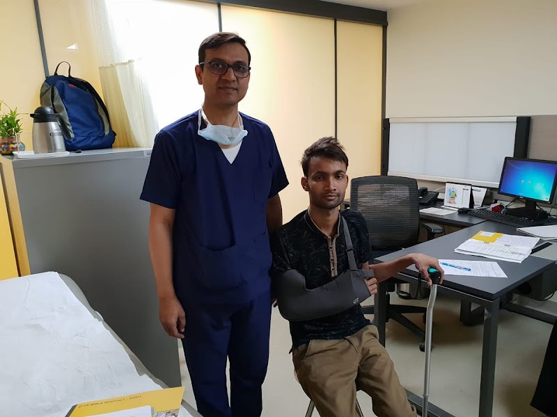 Dr. Sundeep Jain